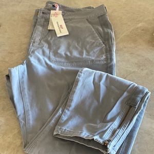 New w tags Vineyard vines